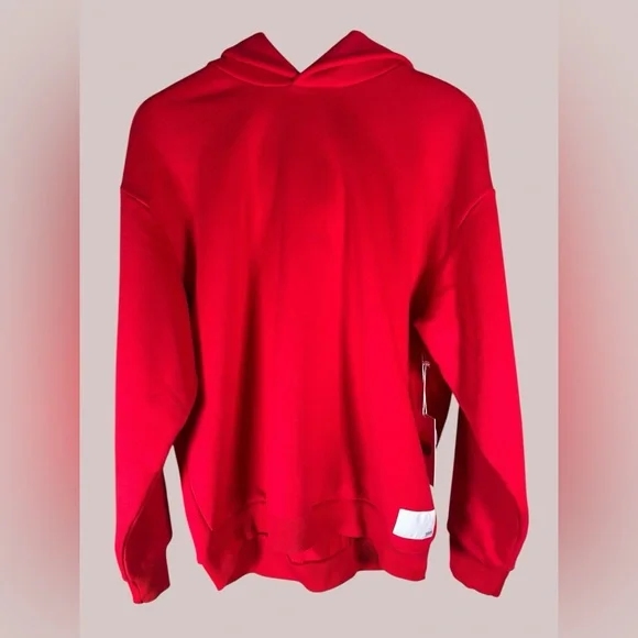 NWT Vuori Women's Restore Oversized (OS) Hoodie in Cherry - Picture 5 of 10